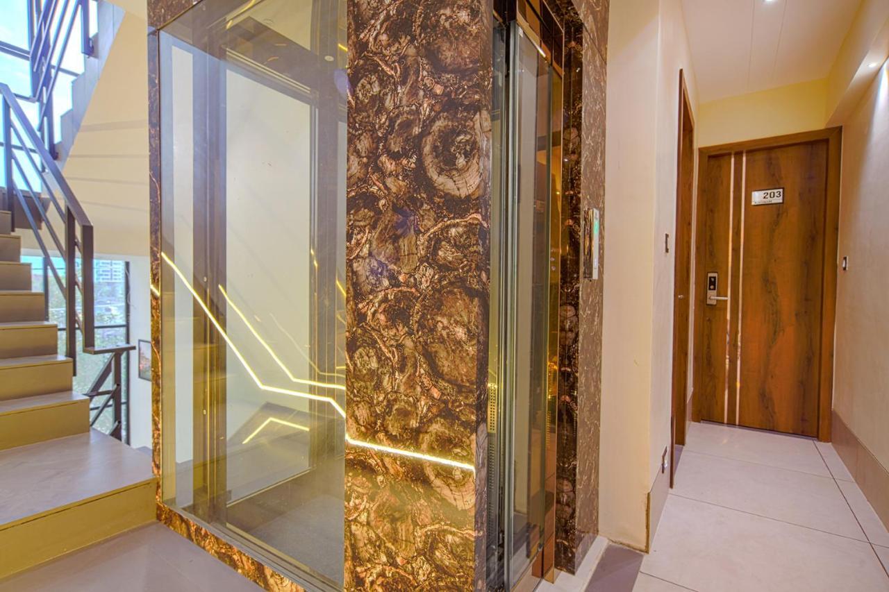 Fabhotel Benchmark Indore Exterior photo